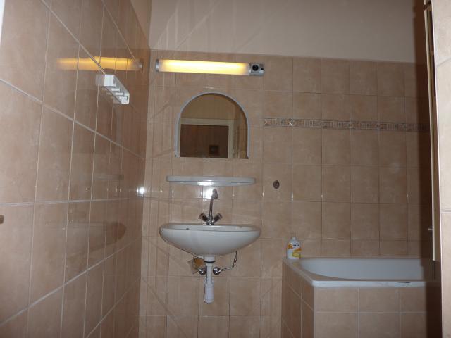 Veva Apartman - Eger Maganszallashely Dış mekan fotoğraf